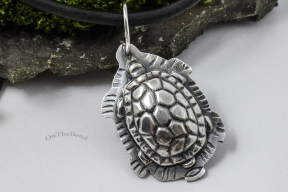 Turtle Pendant Silver